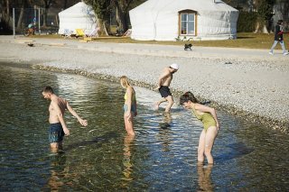 Les bains hivernaux au bord du lac près de Bellerive à Lausanne ont rencontré un vif succès (archives).